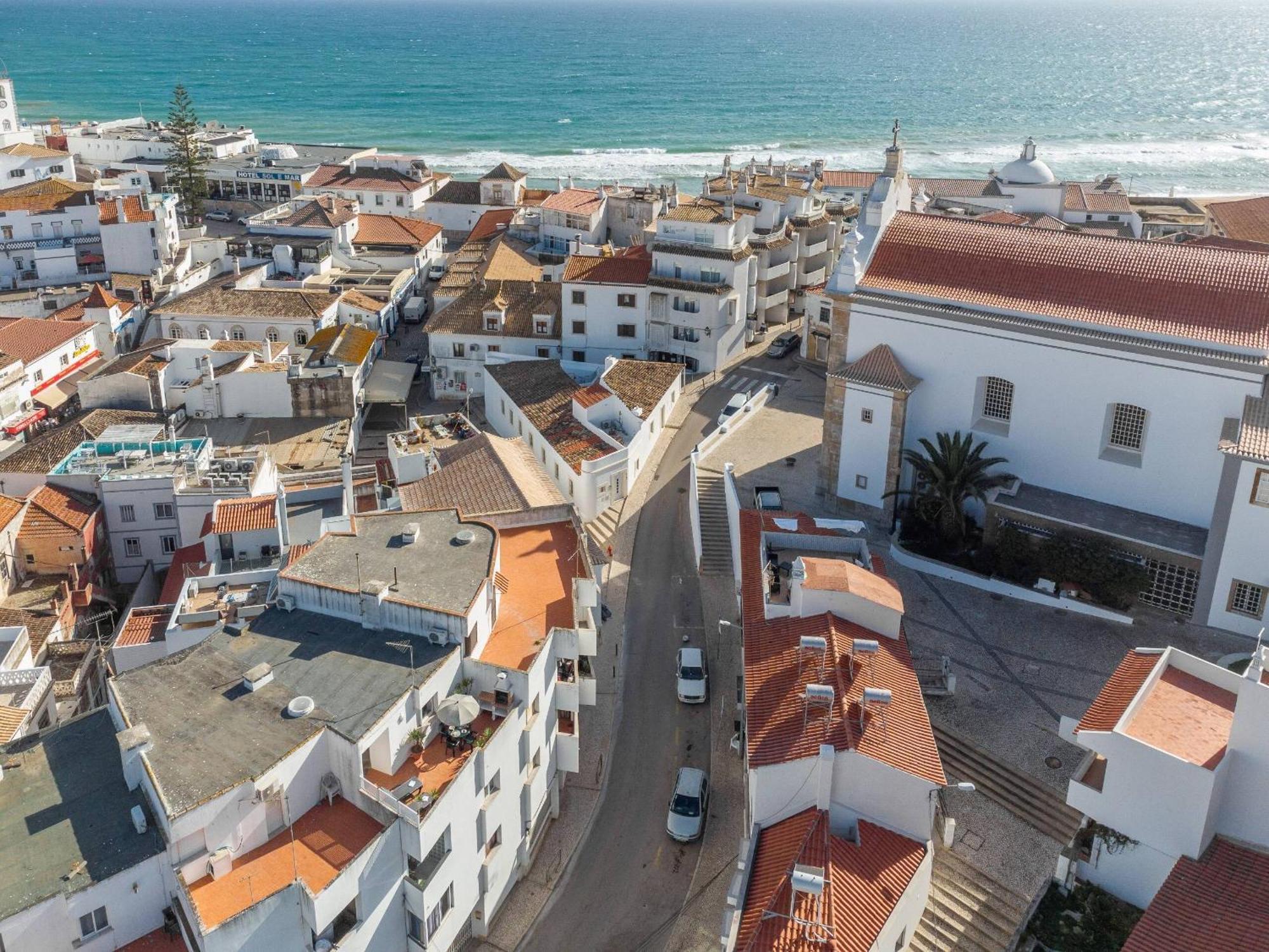 Lena'S Beach House By Hellovacations Albufeira Kültér fotó